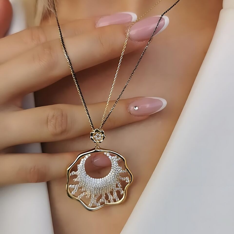 14 Ayar Tasarım Madalyon Kolye