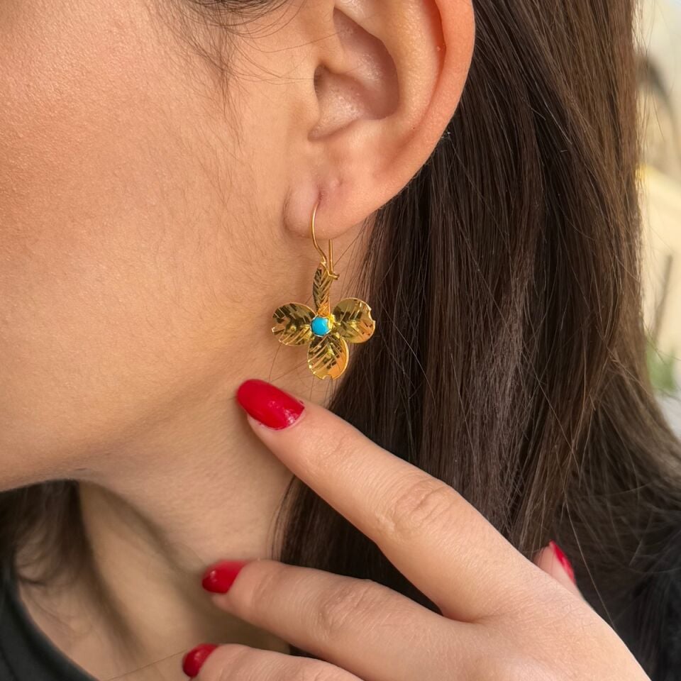 22 AYAR FİRUZE TAŞLI ÖZEL TASARIM LOTUS KÜPE