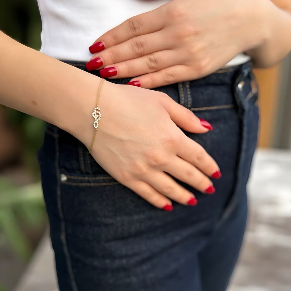 14 Ayar Sol Anahtarı Altın Bileklik