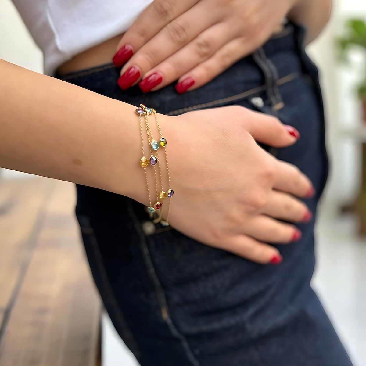 14 Ayar Renkli Taşlı Zincirli Bileklik