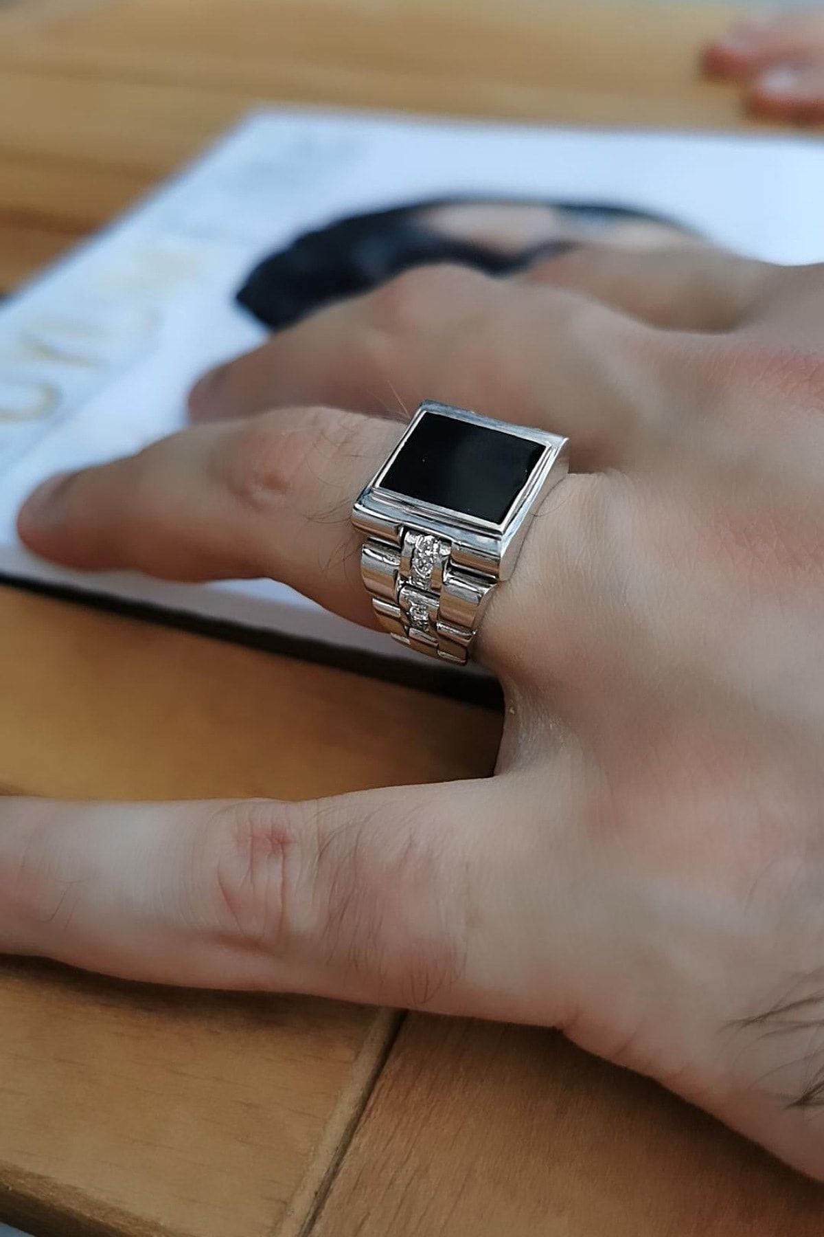 14 Ayar Özel Tasarım Italyan Siyah Oniks Taşlı Beyaz Altın Yüzük 25