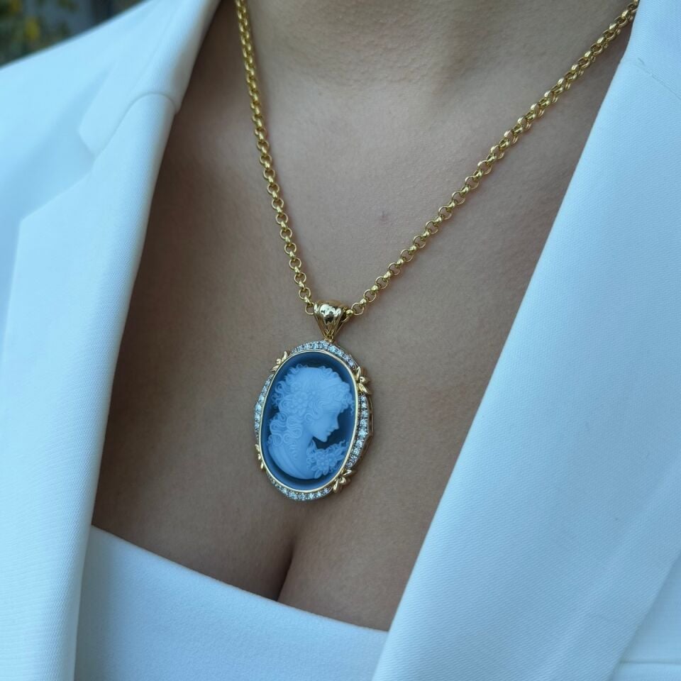 14 AYAR ÖZEL TASARIM CAMEO TAŞLI ALTIN KOLYE