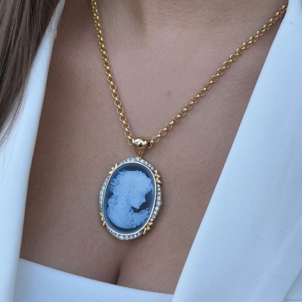 14 AYAR ÖZEL TASARIM CAMEO TAŞLI ALTIN KOLYE