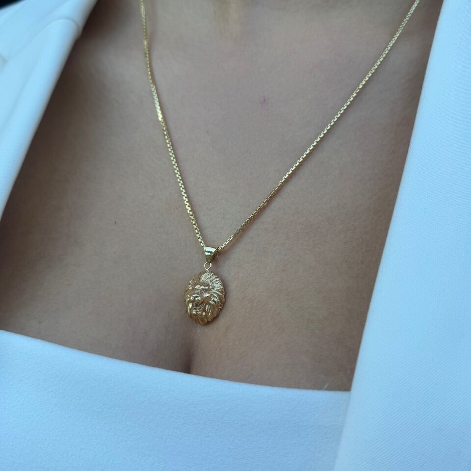 14 AYAR ASLAN FİGÜRLÜ ALTIN KOLYE