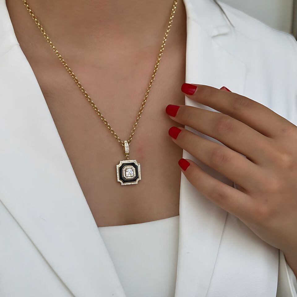 14 AYAR SİYAH MİNELİ KARE MODEL KOLYE UÇLU DOC ZİNCİRLİ ALTIN KOLYE