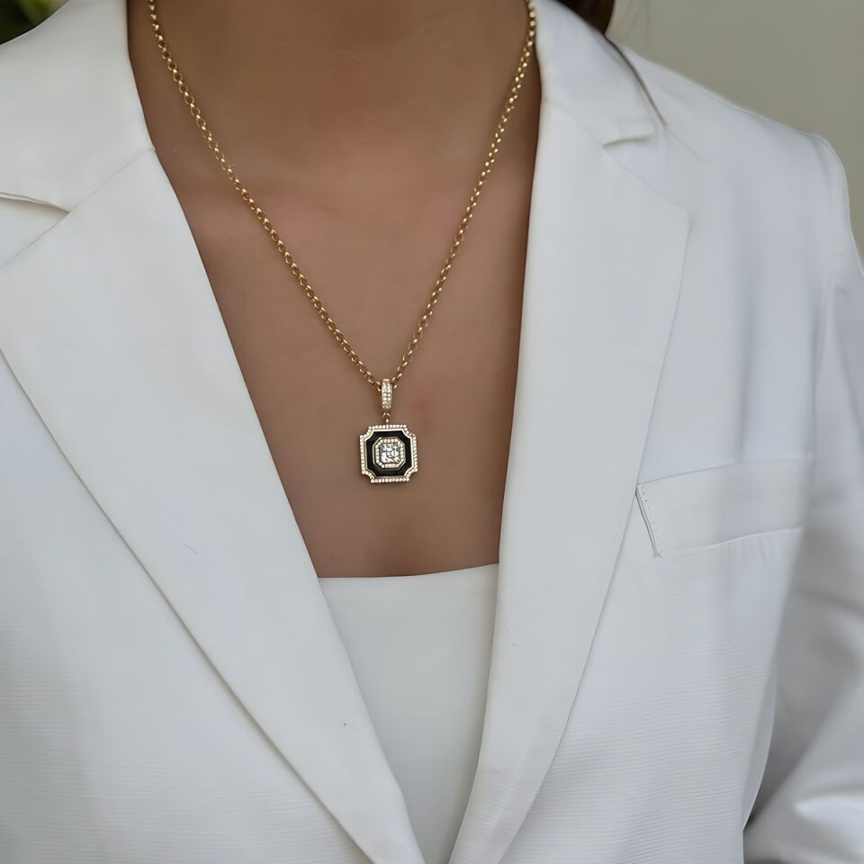 14 AYAR SİYAH MİNELİ KARE MODEL KOLYE UÇLU DOC ZİNCİRLİ ALTIN KOLYE