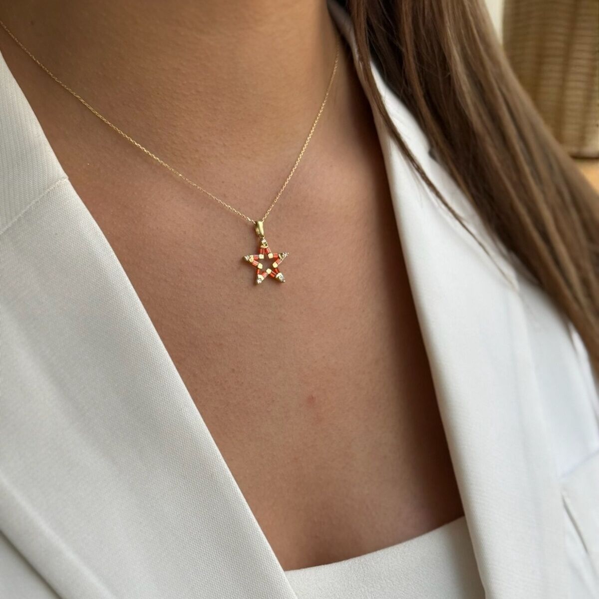 14 AYAR 0,54 CT AGAT, 0,12 CT PIRLANTA TAŞLI ÖZEL TASARIM YILDIZ KOLYE