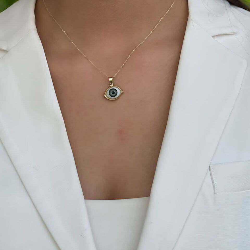 14 AYAR ÖZEL TASARIM YEŞİL GÖZ KOLYE