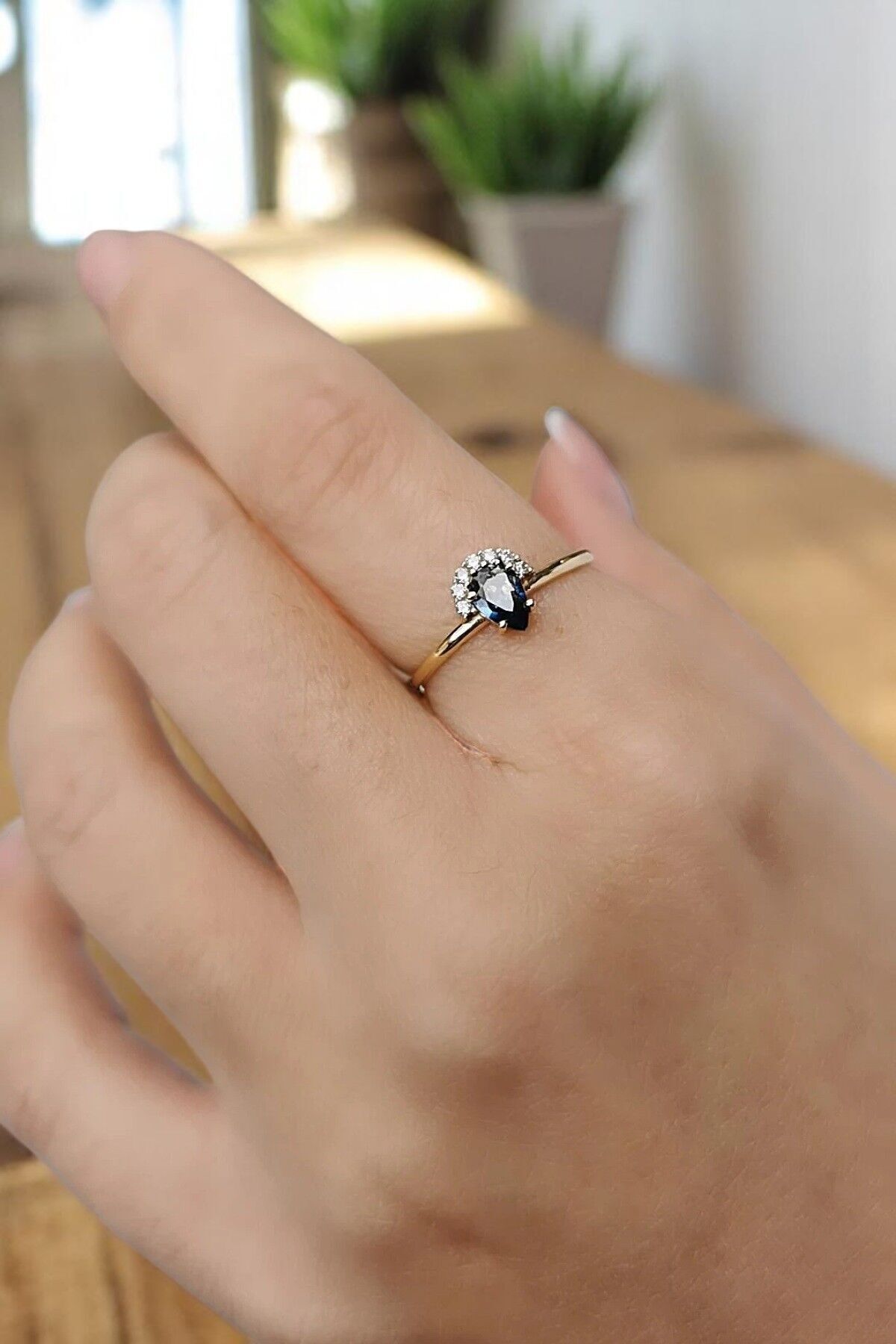 14 Ayar Mistik Damla Taşlı Altın Yüzük 14