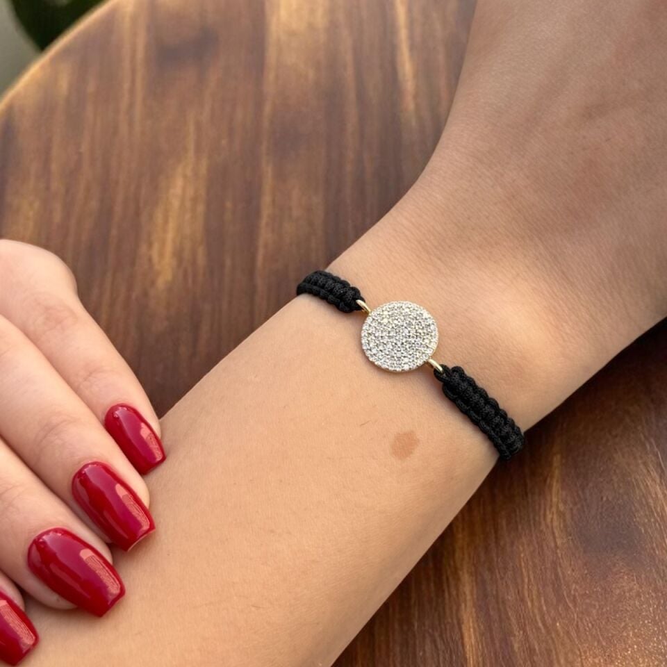 14 AYAR TAŞLI YUVARLAK SİYAH İPLİ ALTIN BİLEKLİK