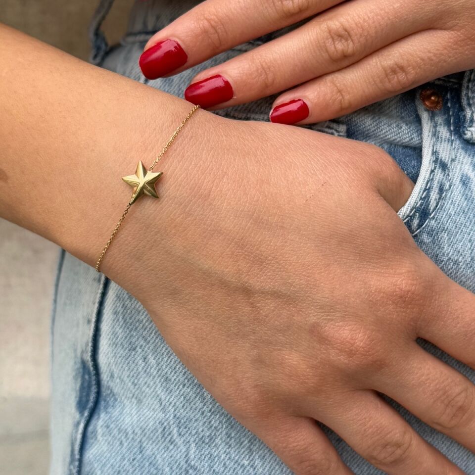 14 AYAR BOMBE YILDIZ MODEL ALTIN BİLEKLİK