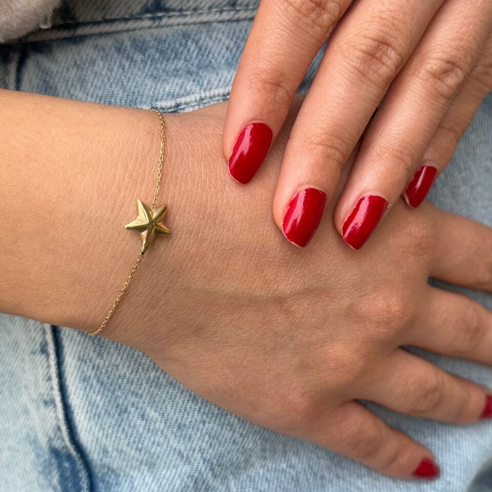 14 AYAR BOMBE YILDIZ MODEL ALTIN BİLEKLİK