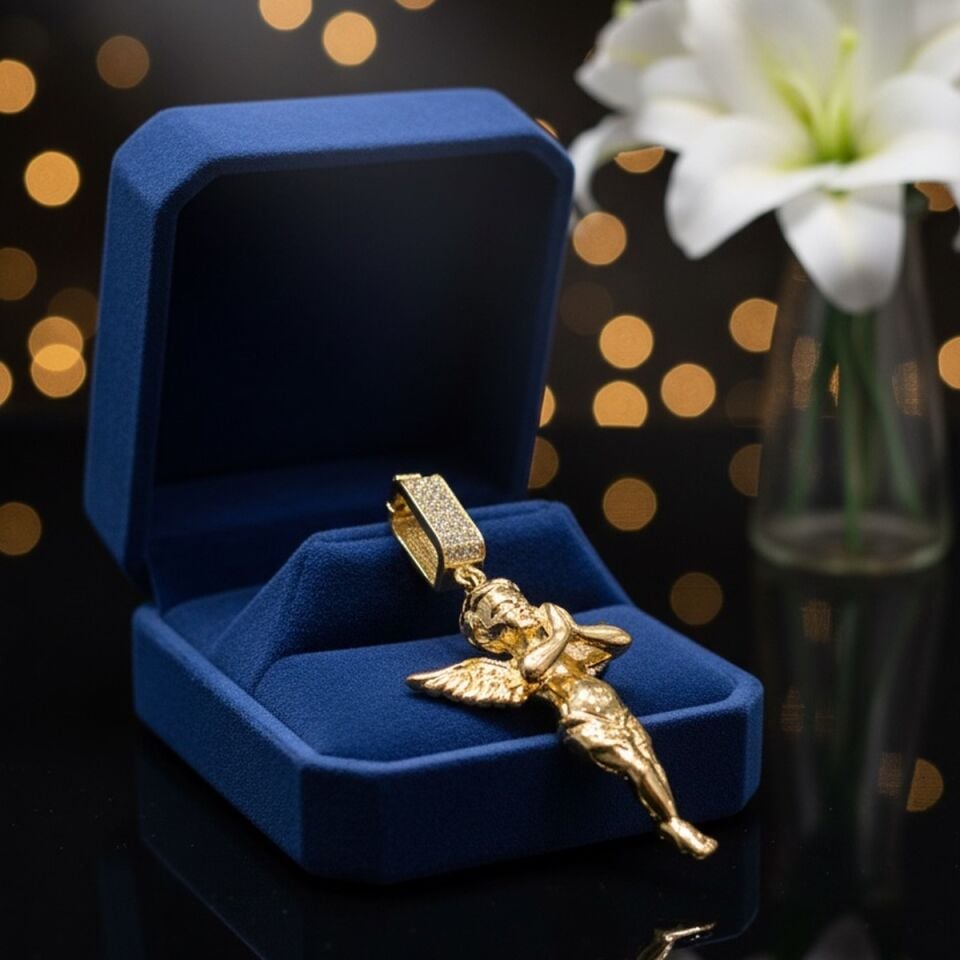 14 AYAR ÖZEL TASARIM ÖZEL KİLİTLİ MELEK KOLYE UCU