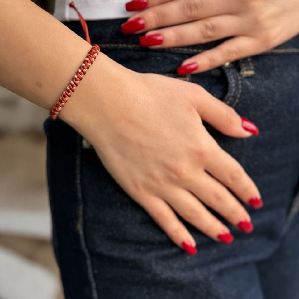 14 AYAR DORİKA TOPLU TARÇIN RENGİ İPLİ ÖRME BİLEKLİK