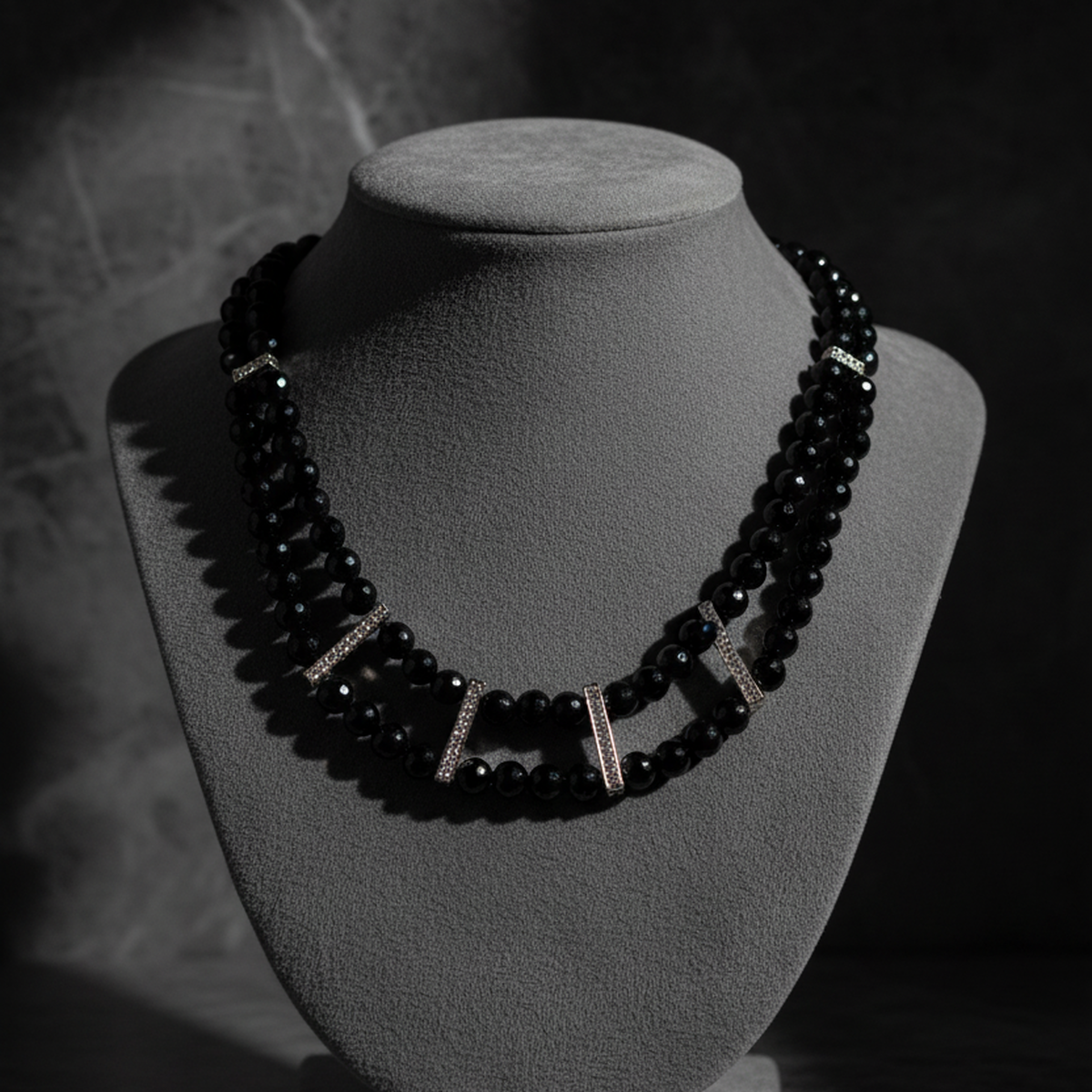 925 AYAR ONİKS TAŞLI ÖZEL TASARIM KOLYE