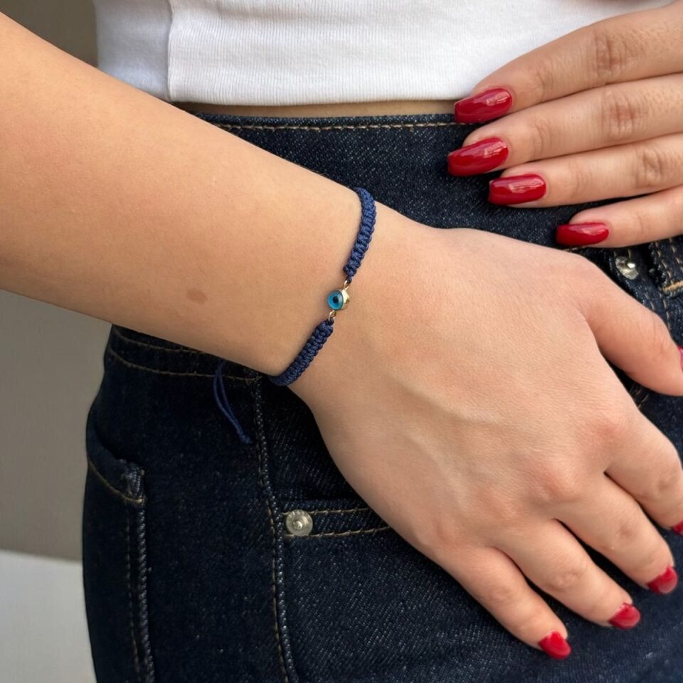 14 AYAR LACİVERT İPLİ NAZAR BONCUKLU BİLEKLİK