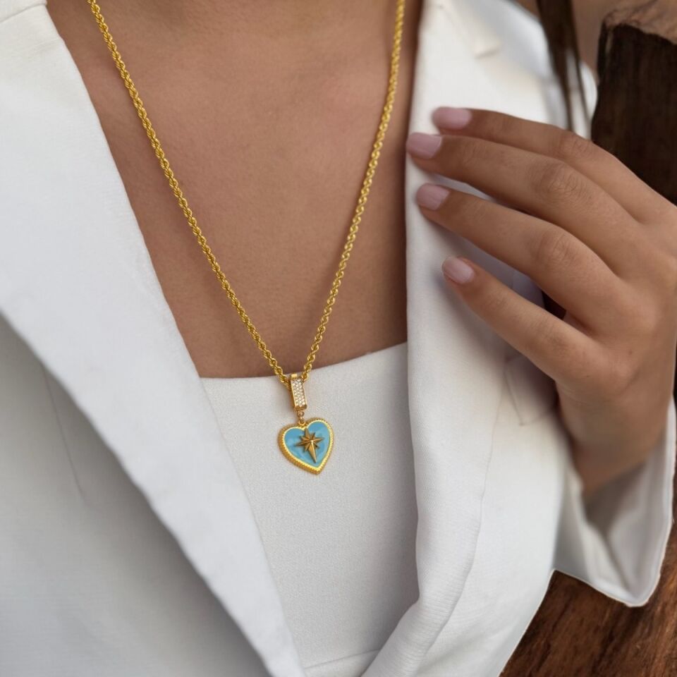 22 AYAR ÖZEL TASARIM MAVİ MİNELİ KALPLİ KUTUP YILDIZI KOLYE UCU