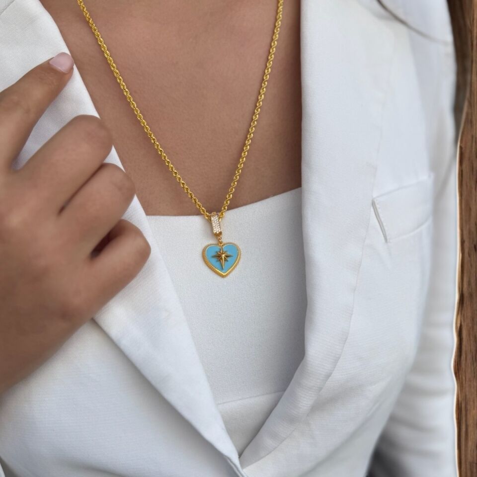 22 AYAR ÖZEL TASARIM MAVİ MİNELİ KALPLİ KUTUP YILDIZI KOLYE UCU