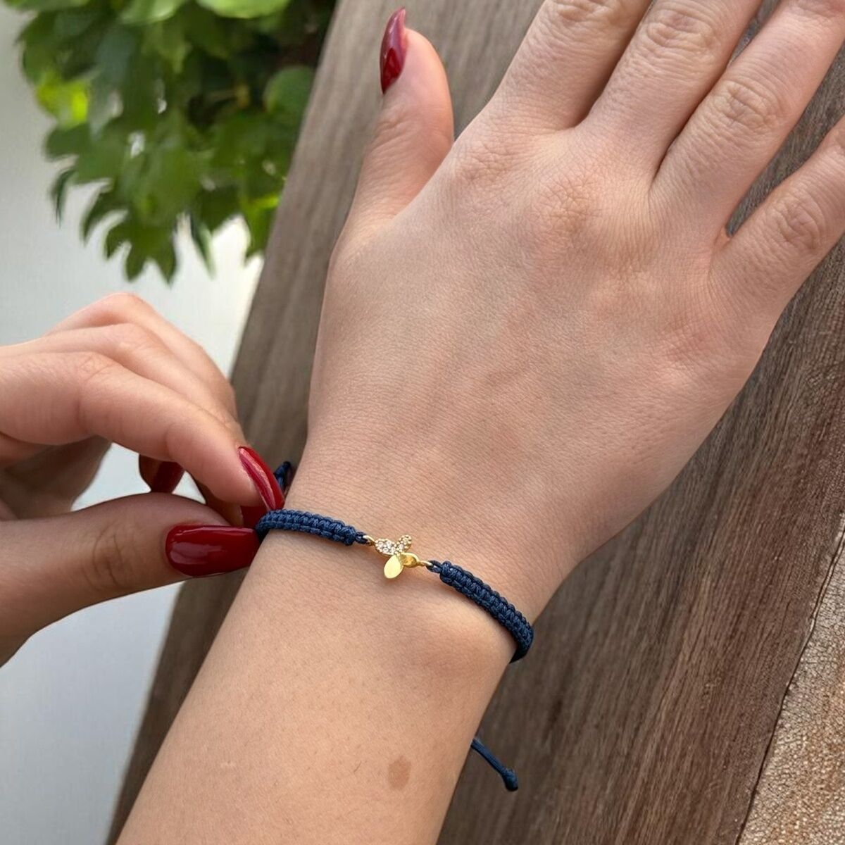 22 AYAR LACİVERT İPLİ KELEBEK BİLEKLİK