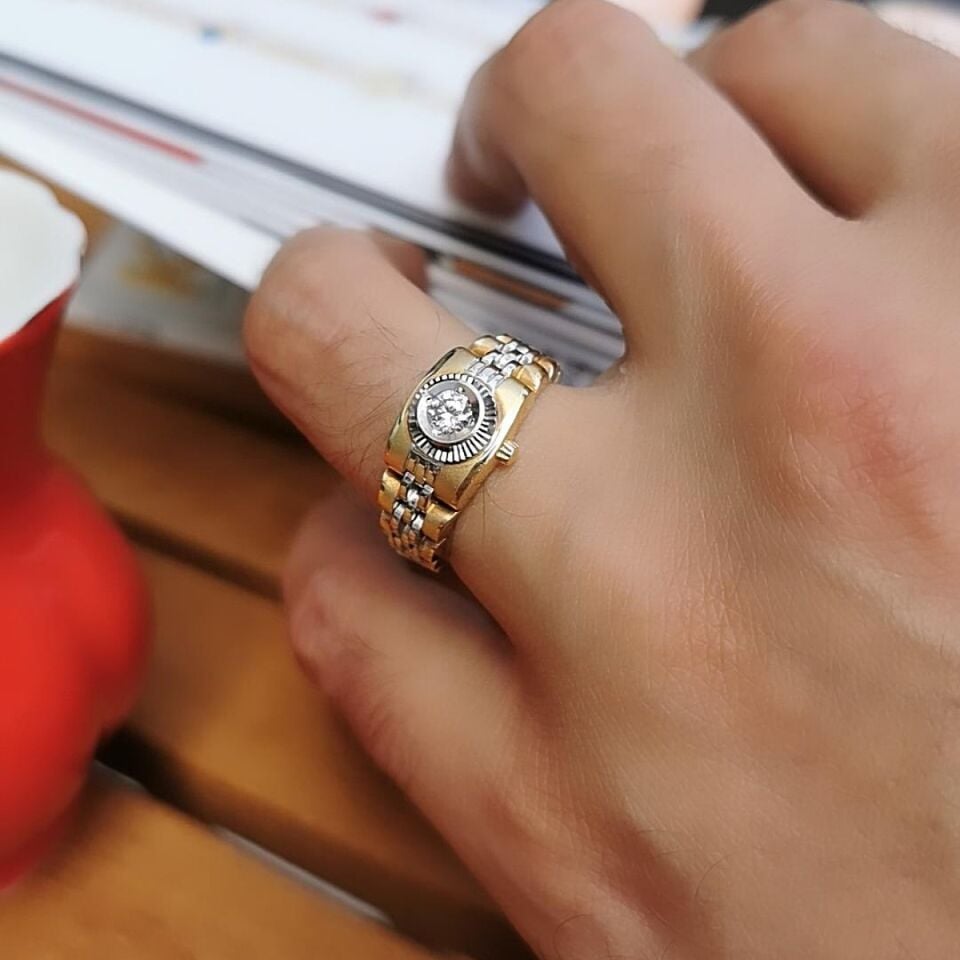 14 Ayar Özel Tasarım Saat Modeli Altın Yüzük