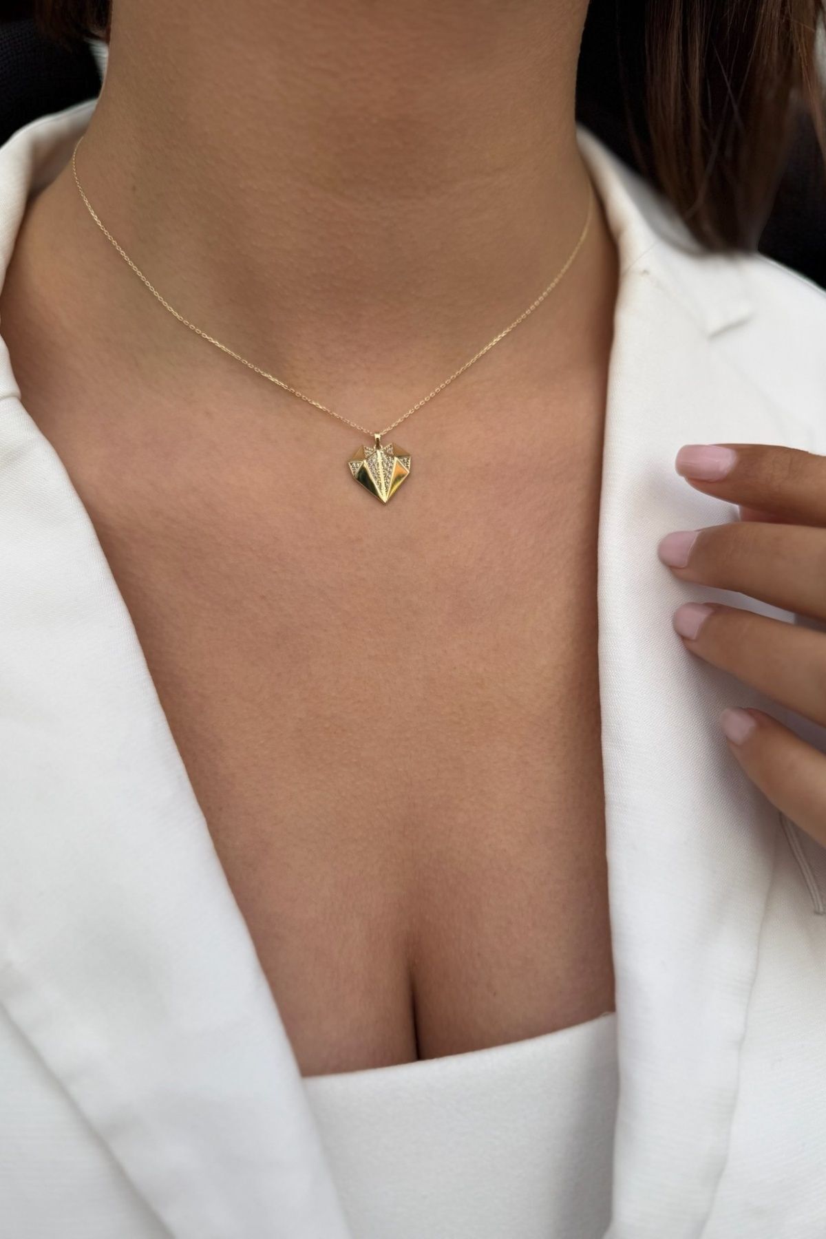 14 AYAR TAŞLI KALP ALTIN KOLYE