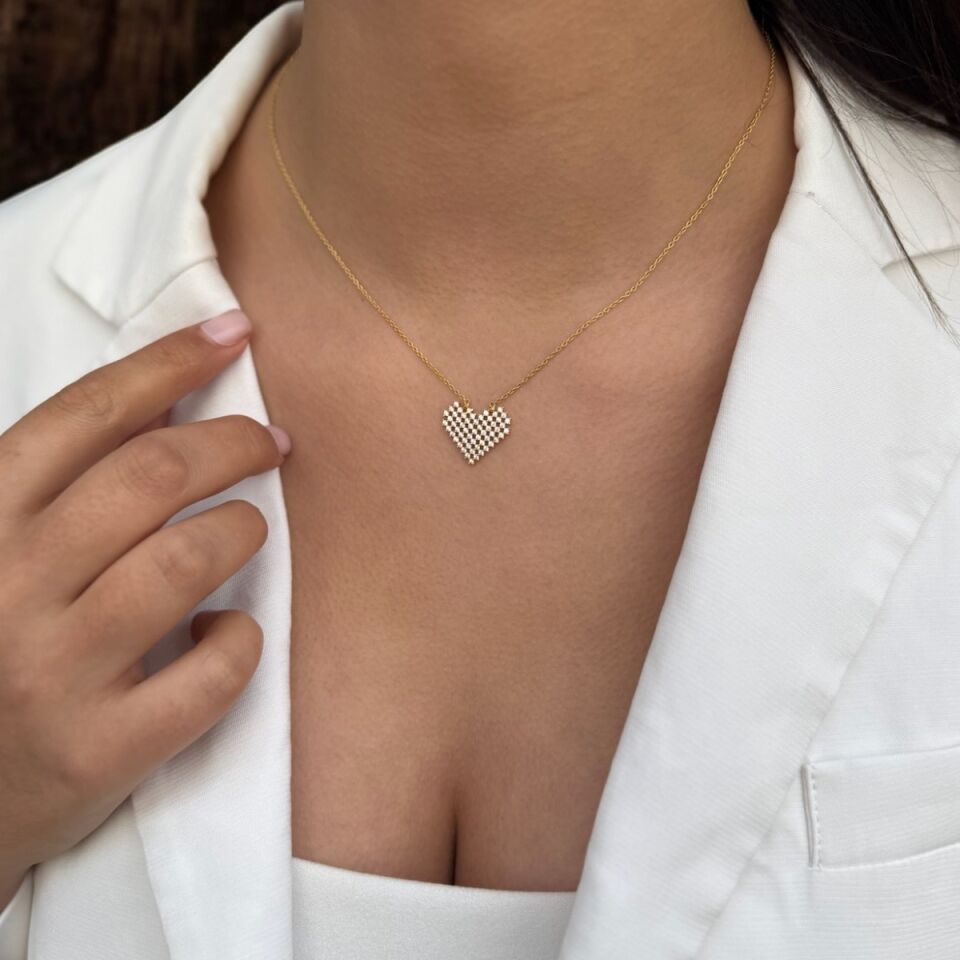 22 Ayar Taşlı Kalp Özel Tasarım Altın Kolye