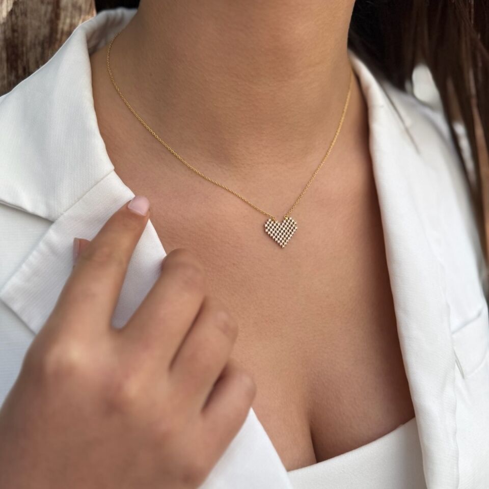 22 Ayar Taşlı Kalp Özel Tasarım Altın Kolye