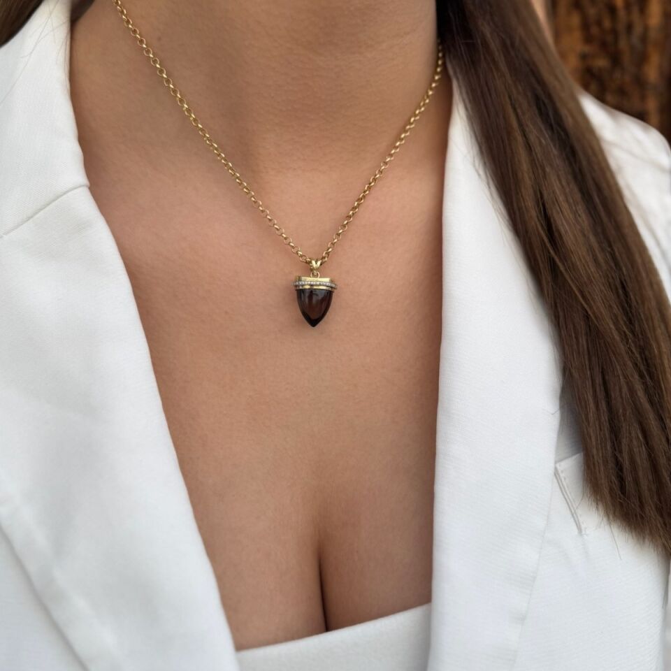 14 AYAR ÖZEL TASARIM SMOKY TAŞLI ÜZERİNDE PIRLANTA TAŞI BULUNAN ALTIN KOLYE