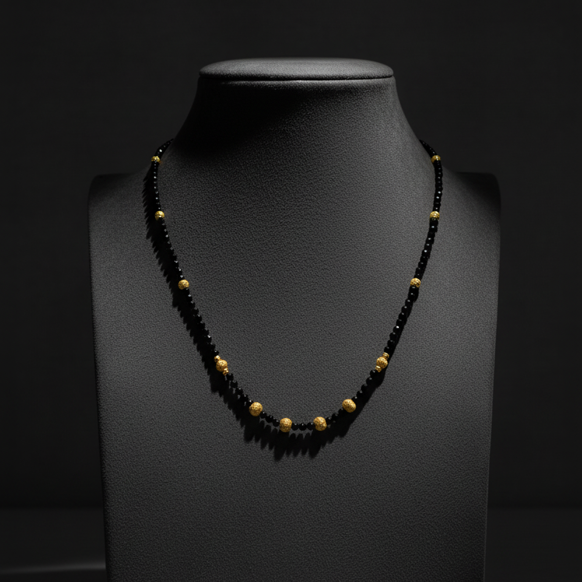 22 AYAR ONİKS TAŞLI DORİKA TOPLU TASARIM ALTIN KOLYE