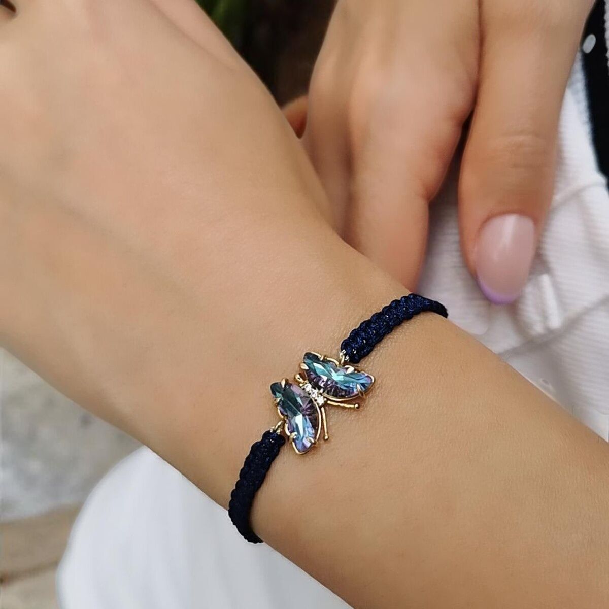 14 AYAR  LACİVERT İPLİ MİSTİK TAŞLI ÖZEL TASARIM KELEBEK BİLEKLİK