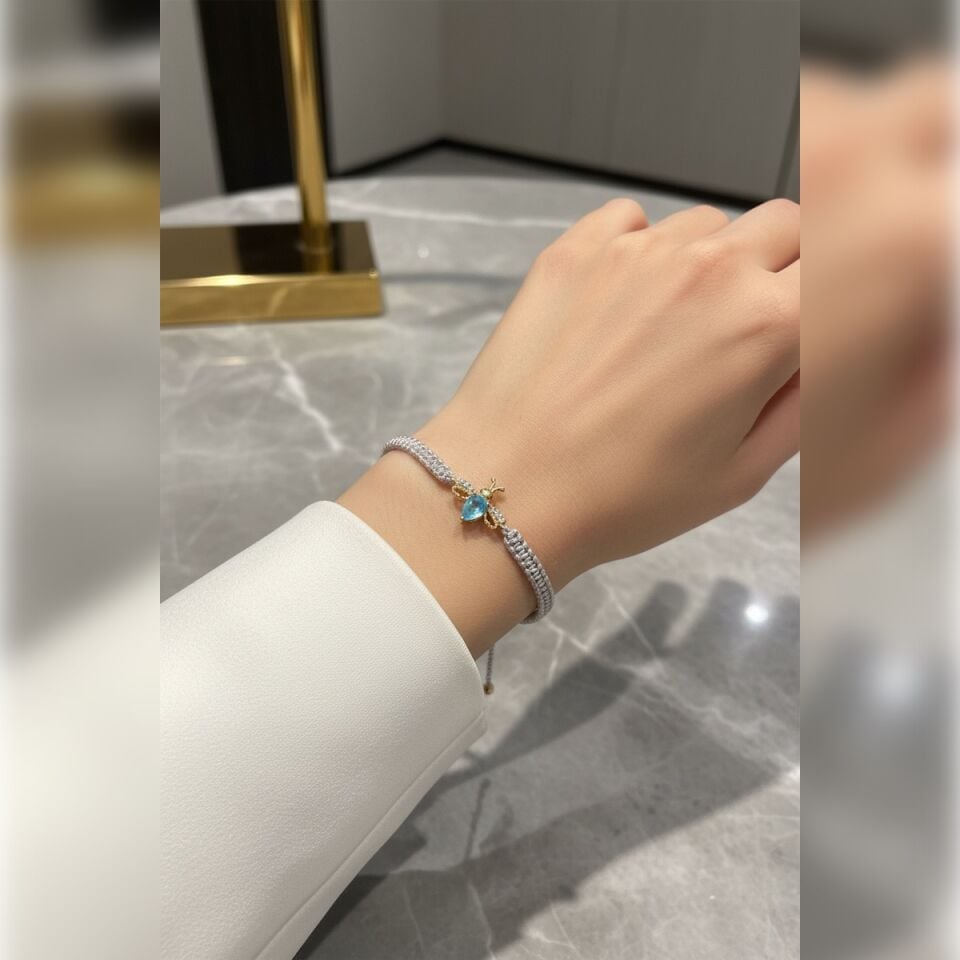 14 AYAR AQUAMARİN TAŞLI GÜMÜŞ GRİ İPLİ ÖZEL TASARIM ARI BİLEKLİK