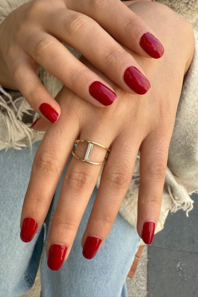 14 AYAR MODERN TASARIM ALTIN YÜZÜK 18