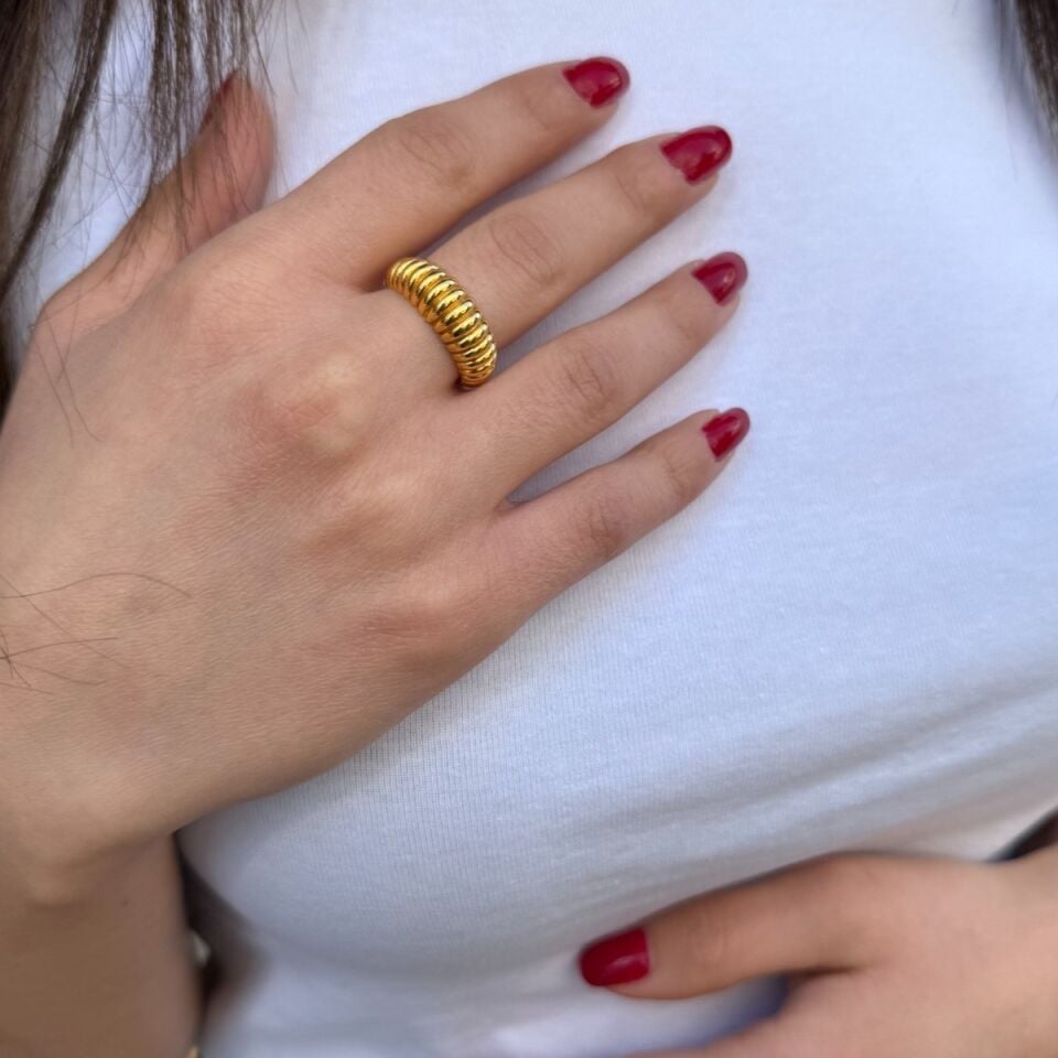 22 AYAR BOMBELİ İTALYAN YÜZÜK