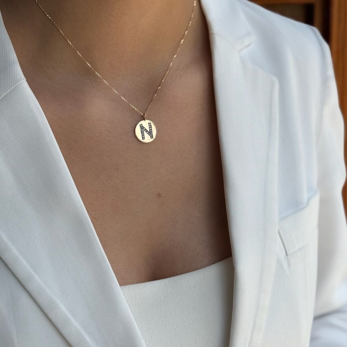 14 AYAR 0,14 CT PIRLANTA TAŞLI ROSE RENGİ N HARFİ KOLYE