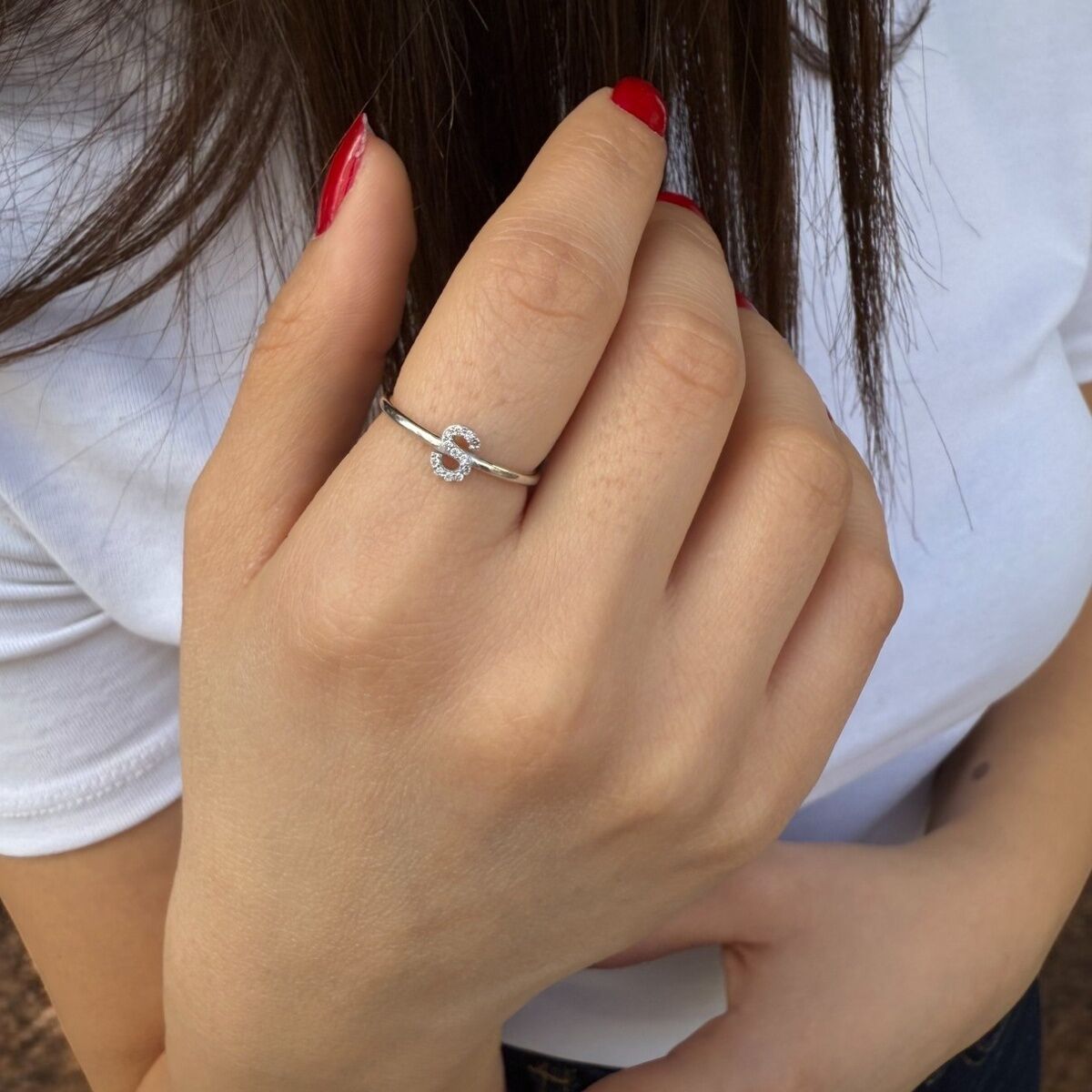 14 AYAR 0,05 CT S HARFİ PIRLANTA YÜZÜK