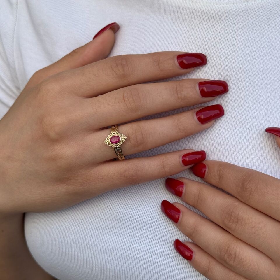 14 AYAR YAKUT TAŞLI BOHEM YÜZÜK