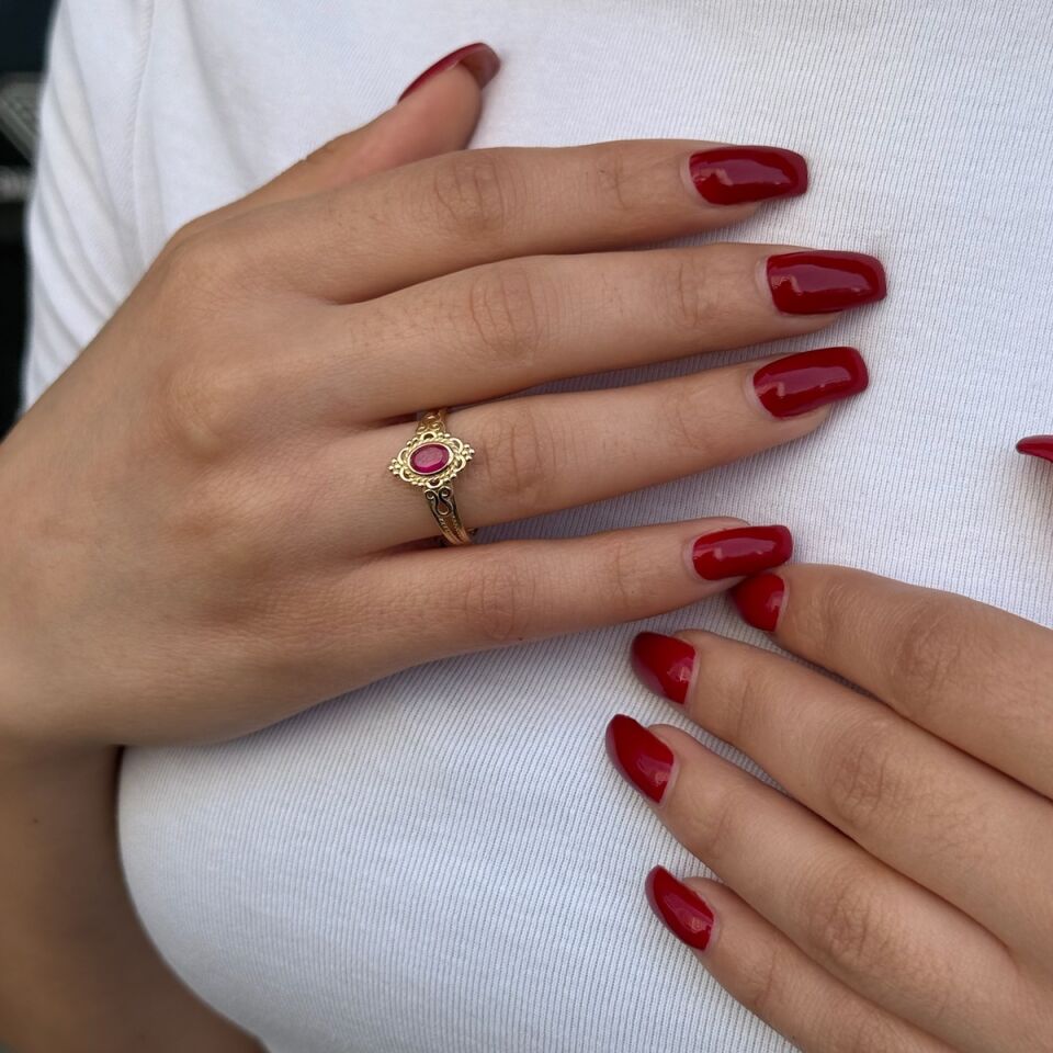 14 AYAR YAKUT TAŞLI BOHEM YÜZÜK