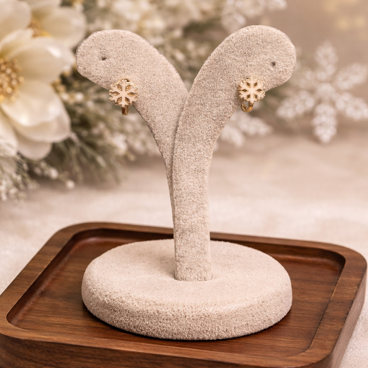 14 AYAR BEYAZ MİNELİ KARTANESİ MODEL ÇOCUK ALTIN KÜPE