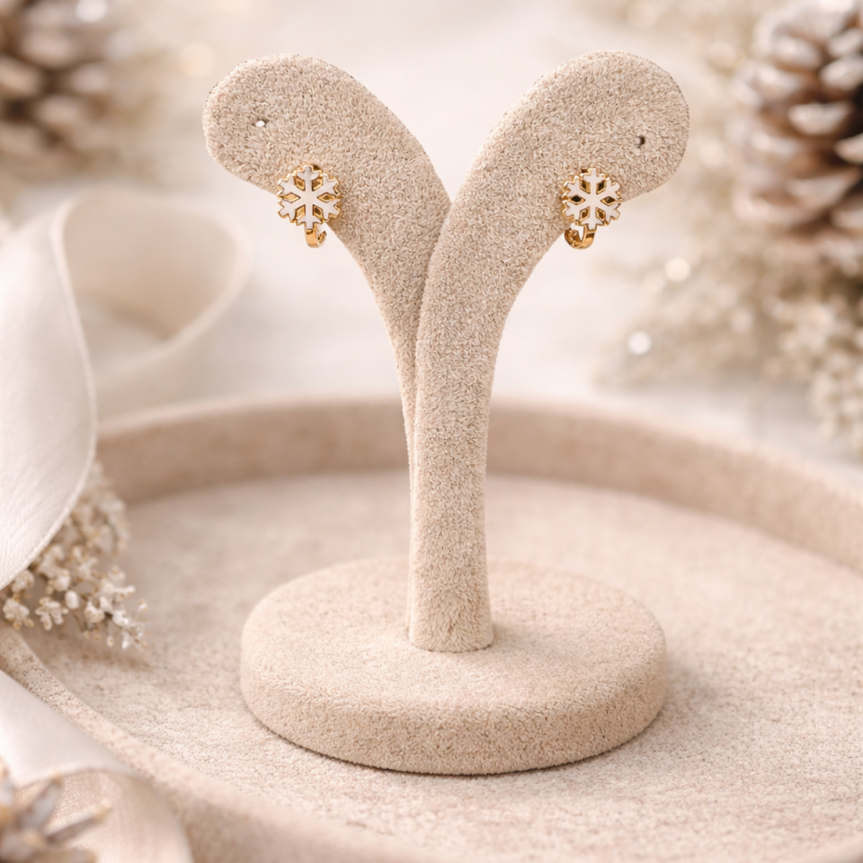 14 AYAR BEYAZ MİNELİ KARTANESİ MODEL ÇOCUK ALTIN KÜPE