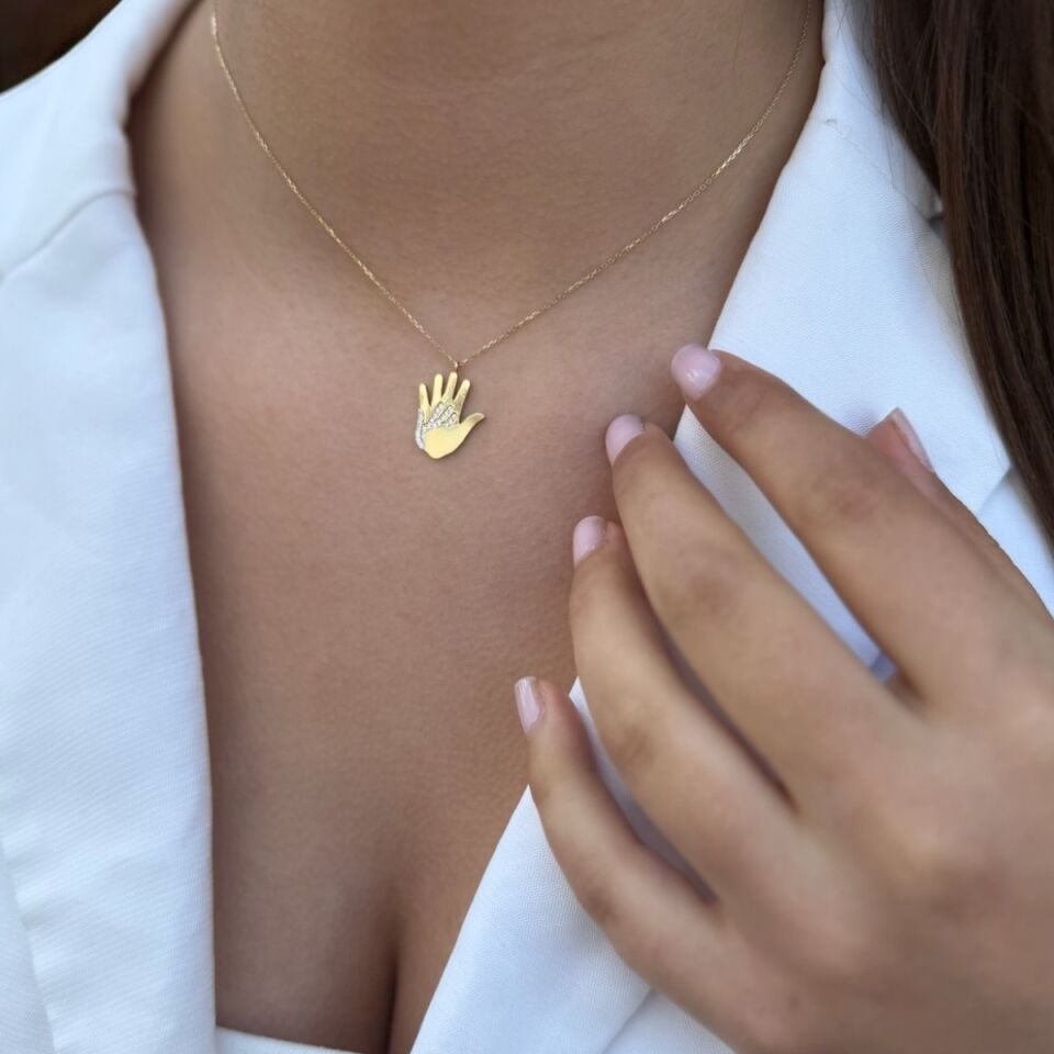 14 Ayar Kadın El Aile Kolyesi