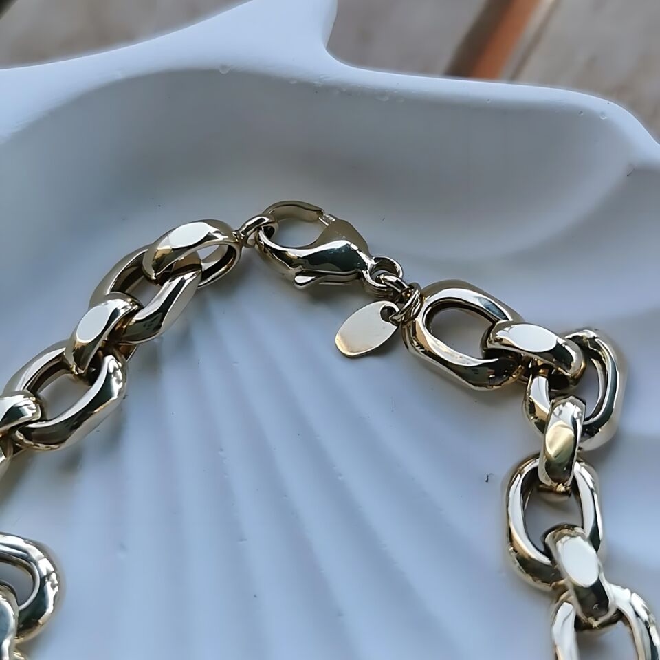 14 AYAR İTALYAN ATAÇ MODELİ ALTIN BİLEKLİK