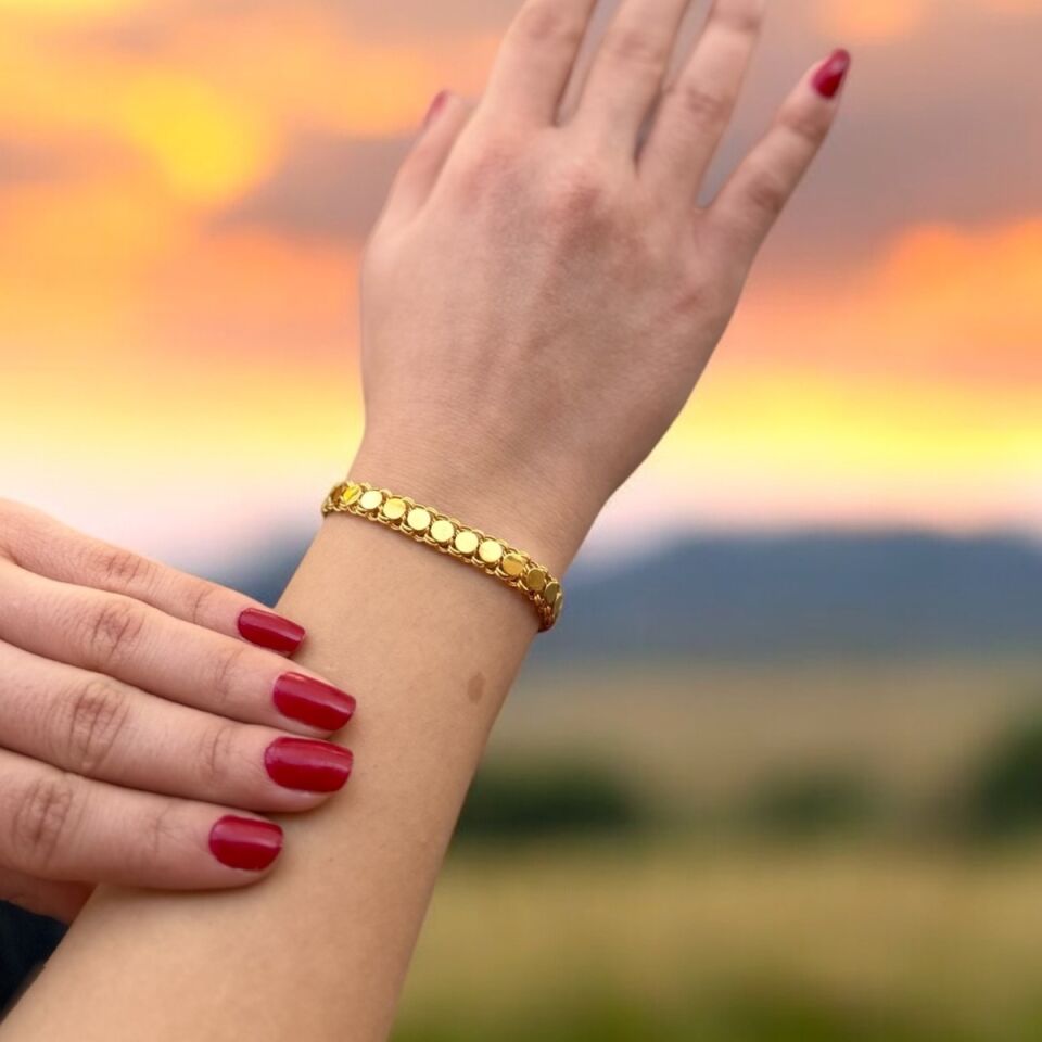 22 AYAR YUVARLAK PULLU BİLEKLİK