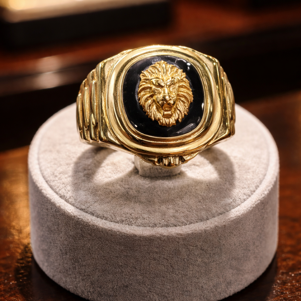 14 AYAR SAAT MODELİ ASLAN FİGÜRLÜ ALTIN YÜZÜK