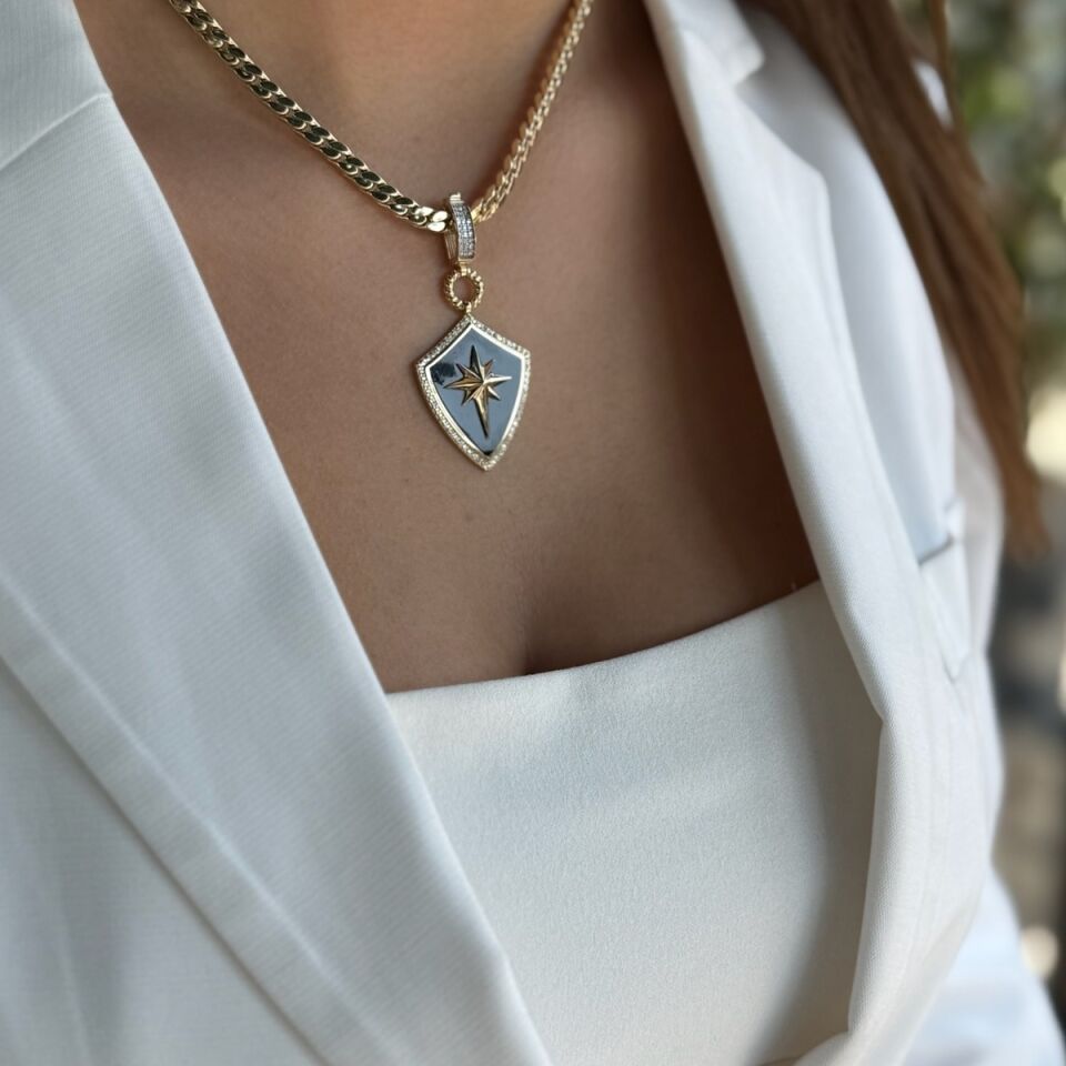 14 AYAR İTALYAN SİYAH MİNELİ KUTUPYILDIZI KALKAN ALTIN KOLYE