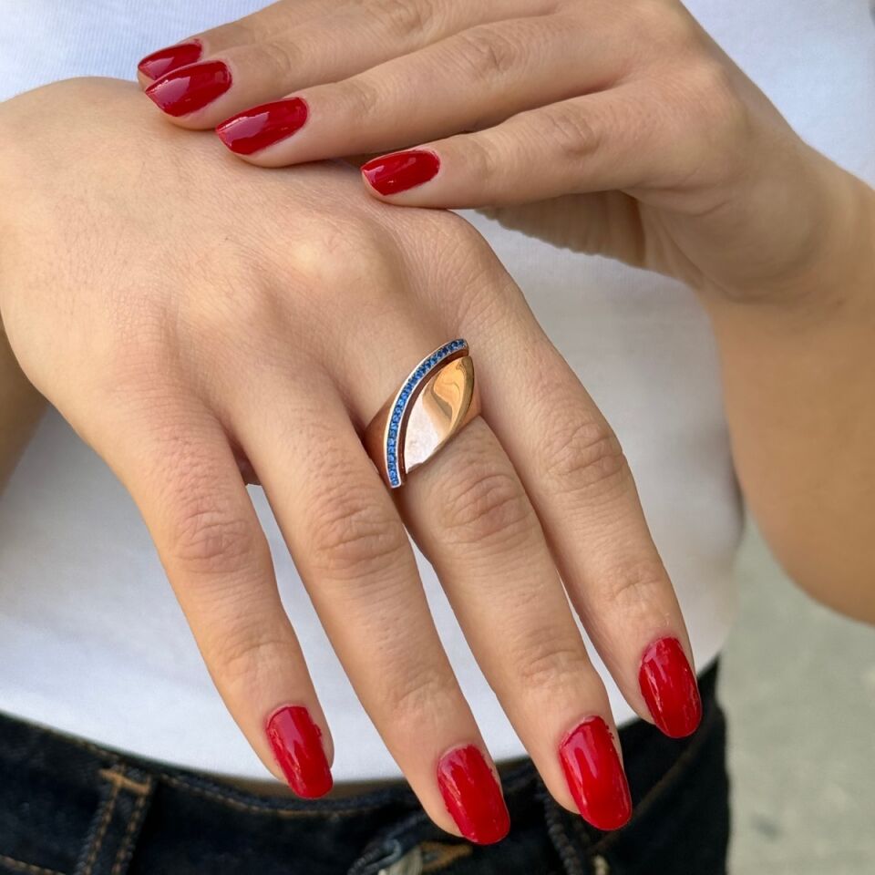 925 AYAR ROSE RENGİ İTALYAN GÜMÜŞ LACİVERT TAŞLI YÜZÜK