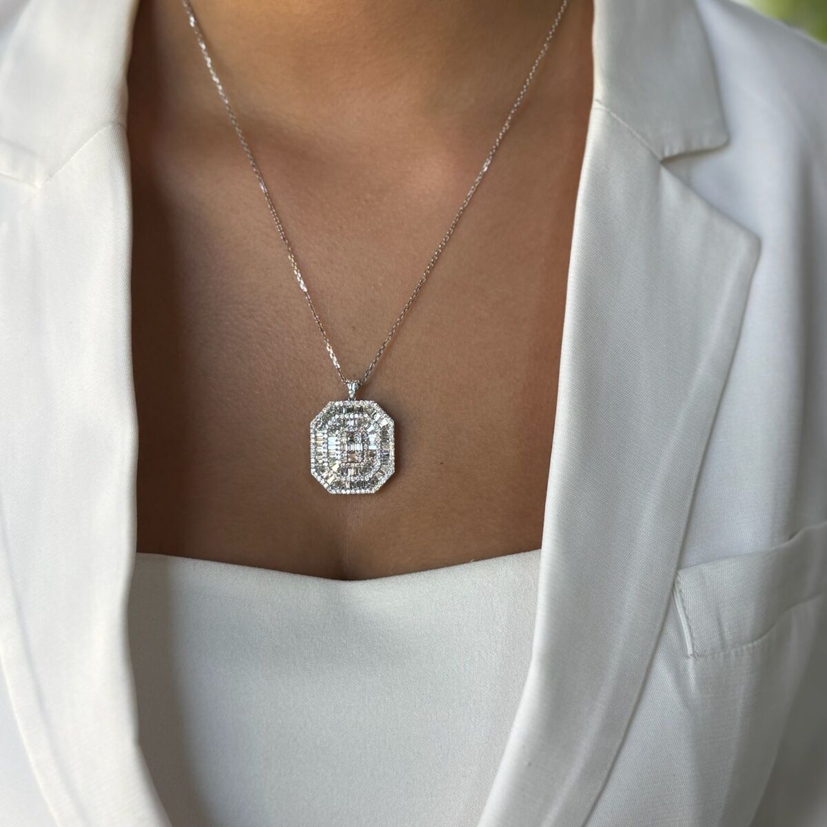 14 AYAR 4,38 CT  F RENGİ PIRLANTA İTALYAN MONTÜR KOLYE