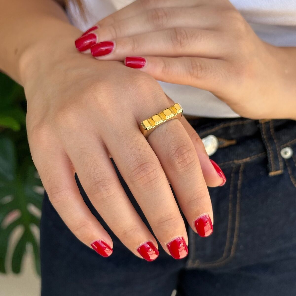 14 Ayar İtalyan Tasarım Kare Model Altın Yüzük