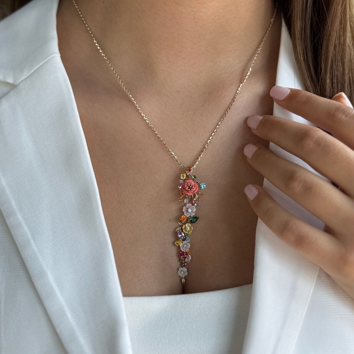 14 AYAR ÖZEL TASARIM ÇİÇEKLİ ALTIN KOLYE