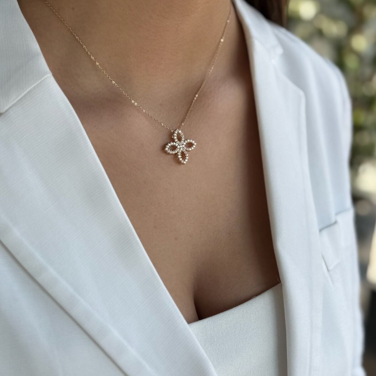 14 AYAR ÖZEL TASARIM LOTUS KOLYE