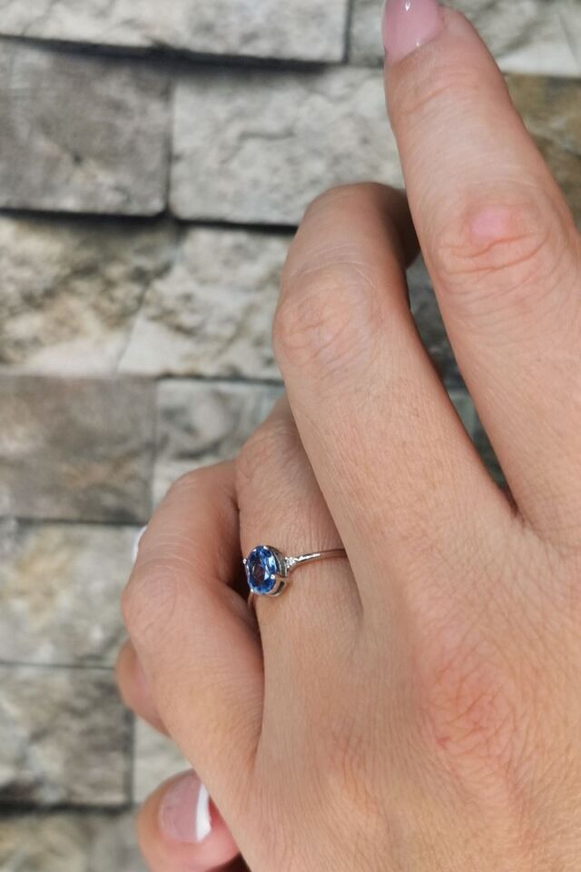 14 Ayar Beyaz Altın Pırlanta Taşlı Oval Blue Topaz Yüzük 15